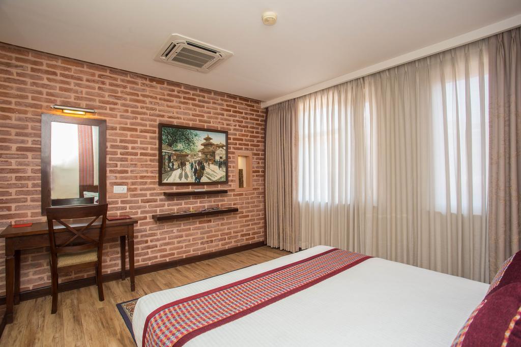 Hotel Marshyangdi Катманду Экстерьер фото